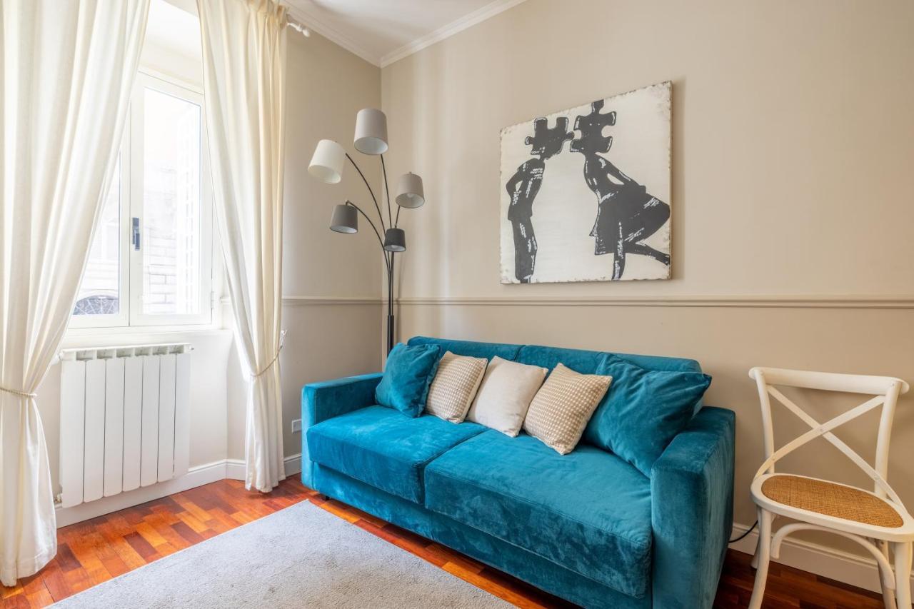 Charming Apartment With Patio A Few Steps From Colosseum Exterior photo
